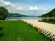 la plage de Charavines