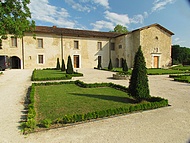 Beauvoir en Royans. Couvent des Carmes.