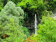 grande cascade du Jardin des Fontaines ptrifiantes