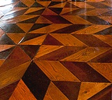 Longpra, parquet du grand salon