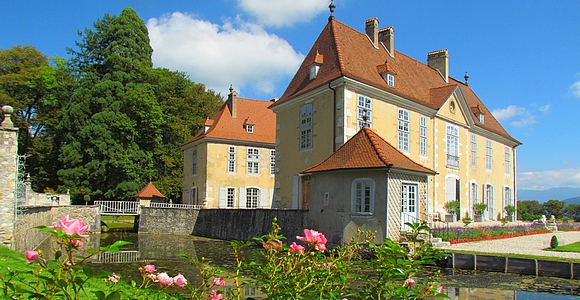 Chteau de Longpra,  St Geoire en Valdaine.