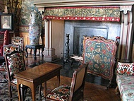 le grand salon aux bois peints