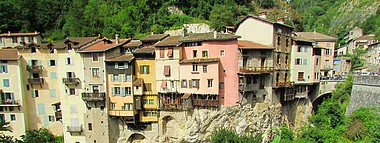 Pont en Royans, les maisons suspendues