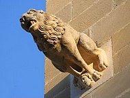St Antoine l'Abbaye, gargouille