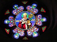 St Antoine l'Abbaye, vitrail