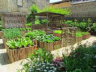 St Antoine l'Abbaye, jardin mdival
