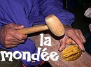ce moment magique o d’un coup sec d'un petit maillet clout on fait clater la noix.