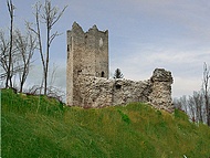Chirens: tour du chteau de Clermont