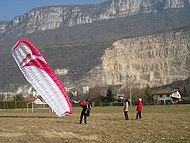 La Buisse : vol libre depuis le plateau du Ratz