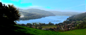 Paladru, les Troix Croix. Panorama.