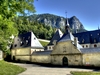 Maison-mre des moines-ermites de l'ordre des Chartreux.