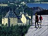 Grenoble: Uriage: thermes, Chamrousse: ski, randos, VTT...