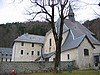 Le Monastre de Chalais, dans un cadre bucolique.
