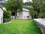 Monastre de Chalais, lieu de recueillement.